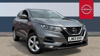 Nissan Qashqai 1.3 DiG-T Acenta Premium 5dr Petrol Hatchback